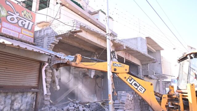 नगर पालिका अहिवारा द्वारा अतिक्रमण हटाने की गई बड़ी कार्यवाही (1)