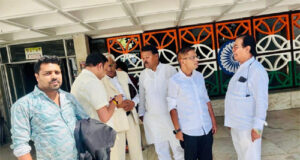 जोगी कांग्रेस प्रदेश अध्यक्ष अमित जोगी से मुलाकात करने दिल्ली पहुंचे शमसुल आलम