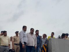 पहली बारिश में बह गया भ्रष्टाचार का पुल, दोषियों पर एफआईआर हो : जितेंद्र मुदलियार