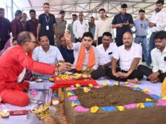 गांवों में खेल और बाल विकास की बुनियादी सुविधाओं का विस्तार सरकार की प्राथमिकता- राजस्व मंत्री श्री टंकराम वर्मा
