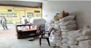 खरीफ सीजन में किसानों के हितों से खिलवाड़ करने वाले दोषियों पर होगी एफआईआर और वैधानिक कार्रवाई