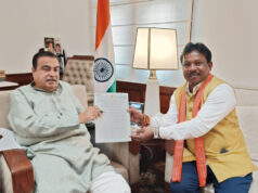 बस्तर में सड़क विकास को मिलेगी नई गति : सांसद महेश कश्यप ने केंद्रीय मंत्री नितिन गडकरी से की मुलाकात