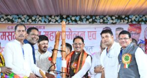 मोदी की गारंटी, सुशासन की नीति और जनकल्याण की प्रतिबद्धता से बदल रहा छत्तीसगढ़ : मुख्यमंत्री श्री विष्णुदेव साय