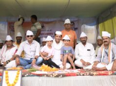 महाविद्यालय भवन निर्माण की मांग : पूर्व विधायक भुनेश्वर बघेल का दो दिवसीय उपवास समाप्त, 1100 समर्थन पत्र सौंप सौंपा ज्ञापन
