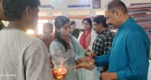 जेएनवी डोंगरगढ़ में हर्षोल्लास से मनाया गया रक्षाबंधन, छात्राओं ने बांधी राखियां