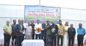 मेजर ध्यानचंद जयंती पर निकला खिलाड़ियों का हुजूम, नई प्रतिमा और नए एस्ट्रोटर्फ की मिली सौगात