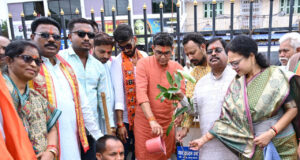 सरकार की जनकल्याणकारी योजनाओं का लाभ अंतिम व्यक्ति तक पहुँच रहा: मंत्री श्री टंक राम वर्मा