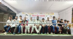 झांकी समितियों का स्मृति चिन्ह भेंटकर किया सम्मान