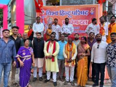 यादव समाज की भव्य शोभायात्रा का मानव मंदिर चौक पर विहिप-बजरंग दल ने किया पुष्पवर्षा से स्वागत