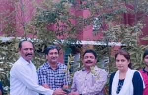 आयुर्वेद दिवस पर पीएम श्री नवोदय विद्यालय में स्वास्थ्य जागरूकता कार्यक्रम का आयोजन