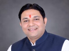 मंदिर आस्था का केंद्र है, राजनीति का अखाड़ा नहीं, मंदिर में जन्मदिन मनाना भारतीय संस्कारों और मूल्यों की स्थापना है : पवन गुप्ता